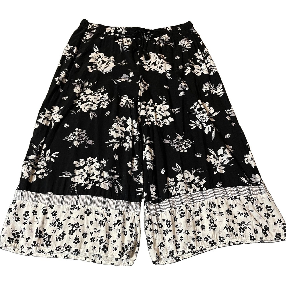 Y2K Simply Vera Wang Floral Crop Pants M Black White Rayon Wide Leg Pull On Boho